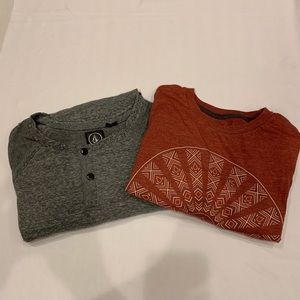 Volcom Lot of 2 Men’s Shirts Size Small